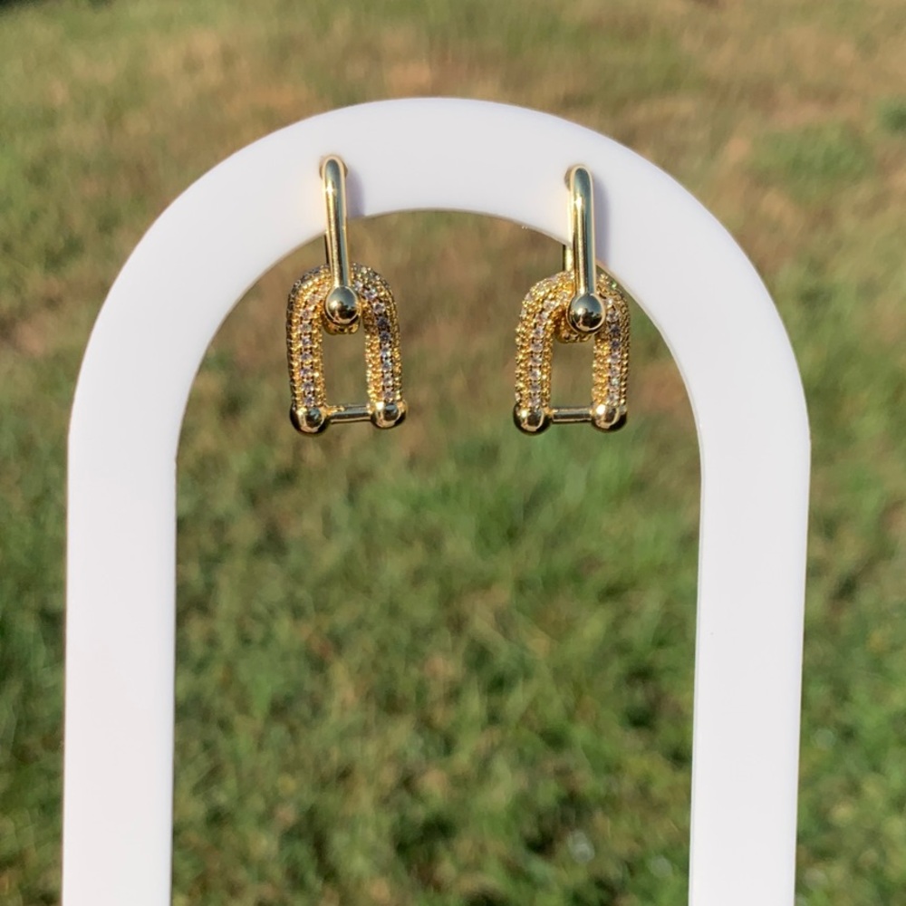 U Link Drop Earrings